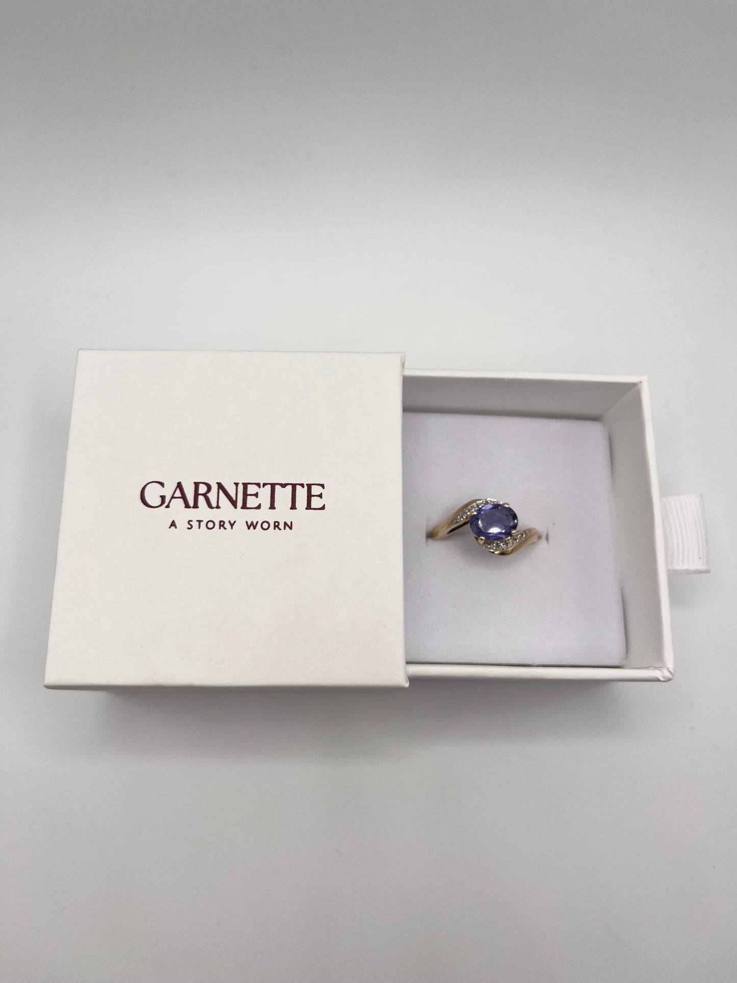 9ct Gold Tanzanite & Diamond Set Dress Ring