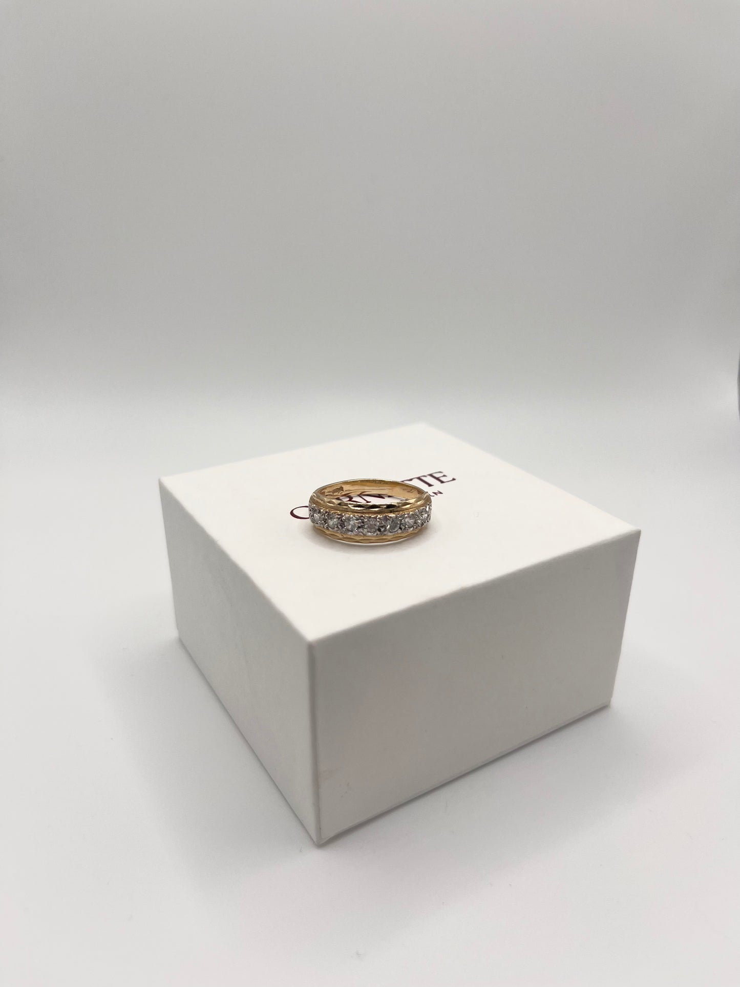 9ct Gold CZ Ring